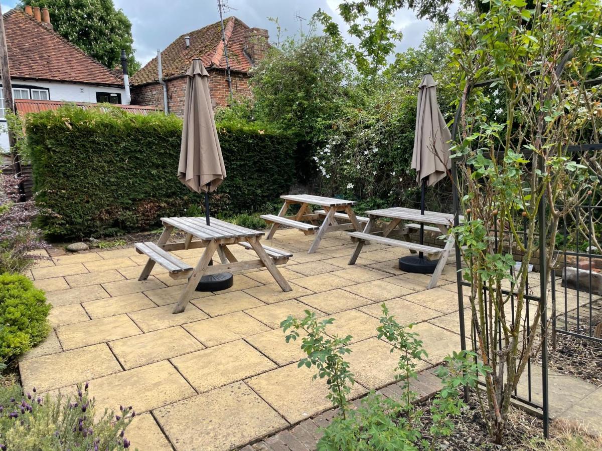 The Swan Inn East Ilsley Exteriör bild